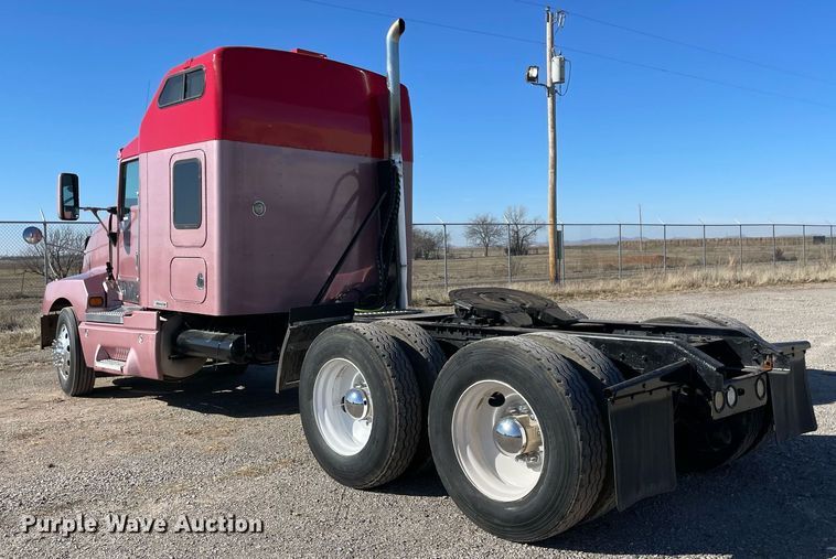 image for item NA9746 1996 Kenworth semi truck