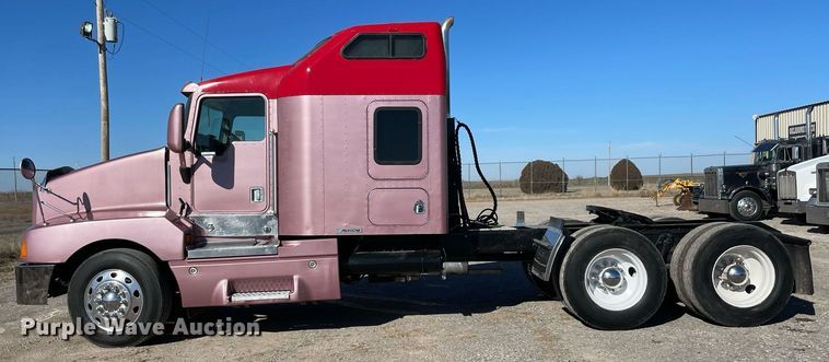 image for item NA9746 1996 Kenworth semi truck