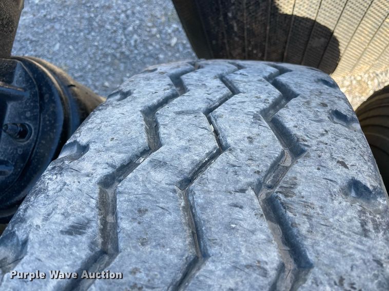 image for item NA9746 1996 Kenworth semi truck