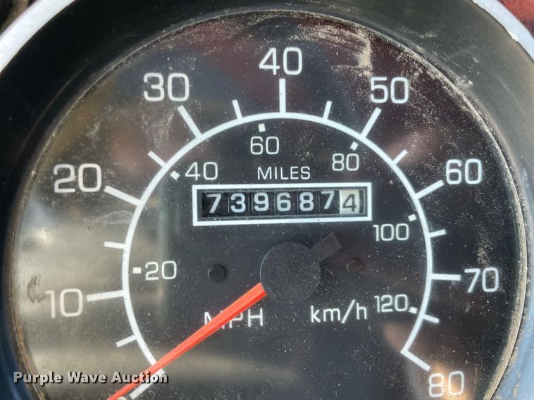 image for item NA9749 2006 Kenworth T800B semi truck