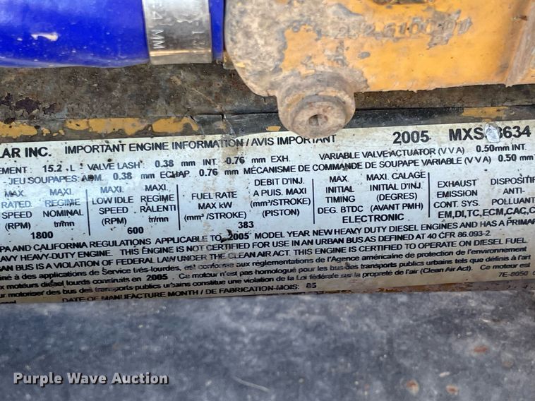 image for item NA9749 2006 Kenworth T800B semi truck