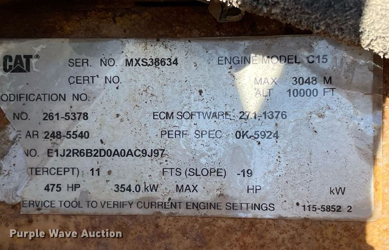 image for item NA9749 2006 Kenworth T800B semi truck