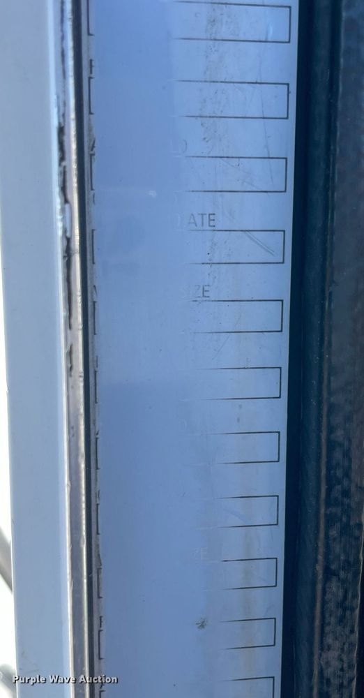 image for item NA9749 2006 Kenworth T800B semi truck