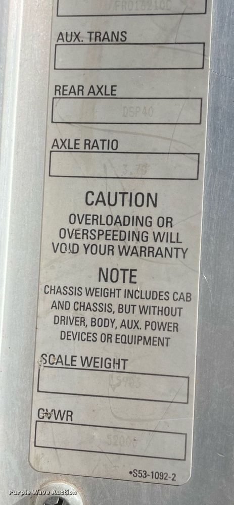 image for item NA9749 2006 Kenworth T800B semi truck