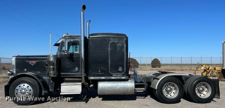 image for item NA9750 1985 Peterbilt 359 semi truck