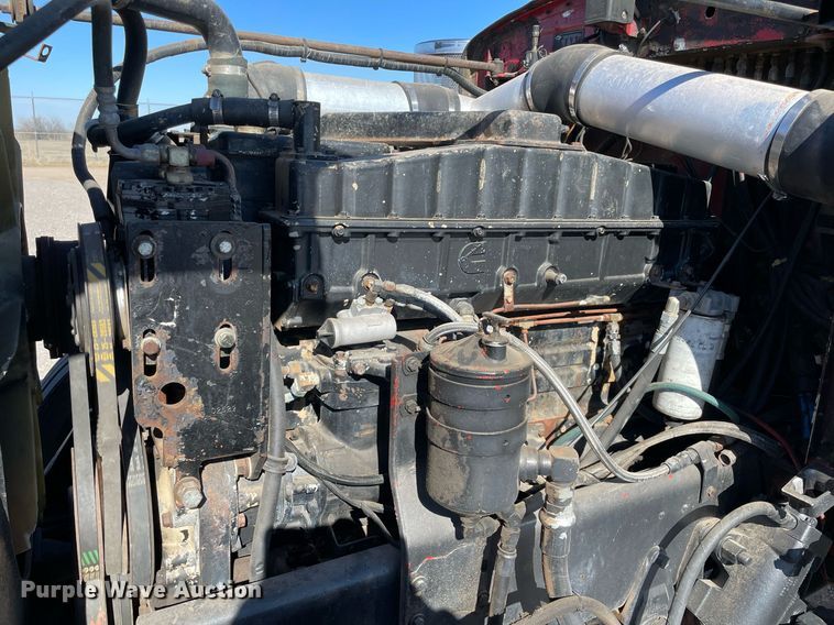 image for item NA9750 1985 Peterbilt 359 semi truck