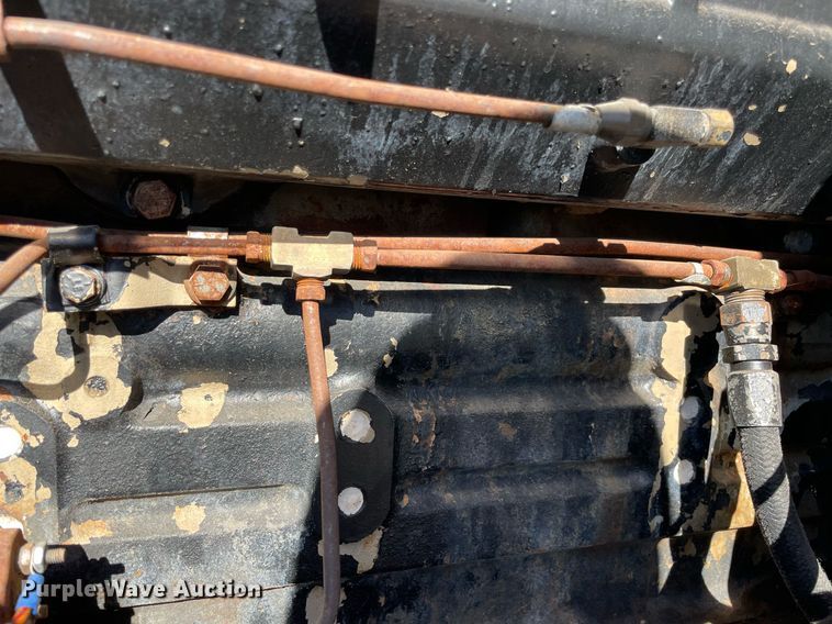 image for item NA9750 1985 Peterbilt 359 semi truck