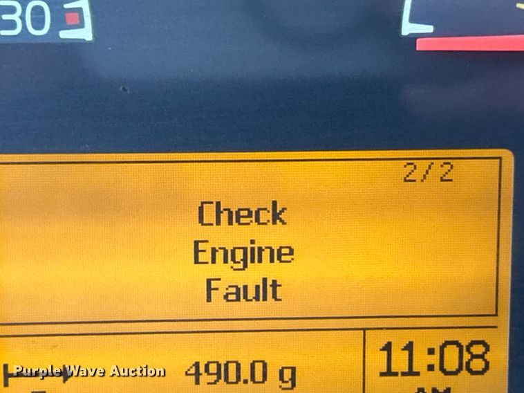 image for item NE9762 2005 Volvo VNL semi truck