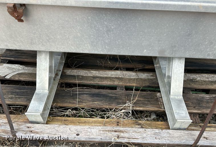 image for item NE9776 Merritt headache rack