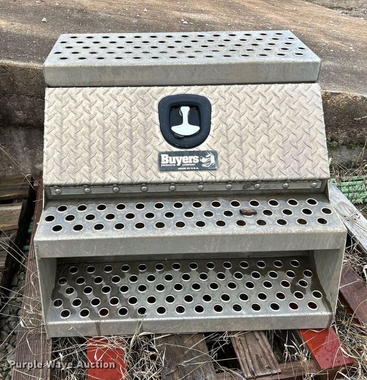 image for item NE9776 Merritt headache rack