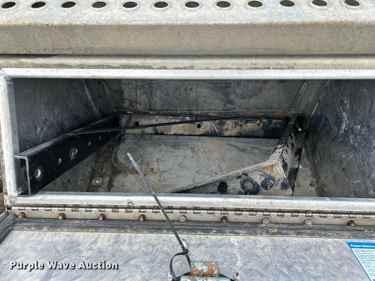 image for item NE9776 Merritt headache rack