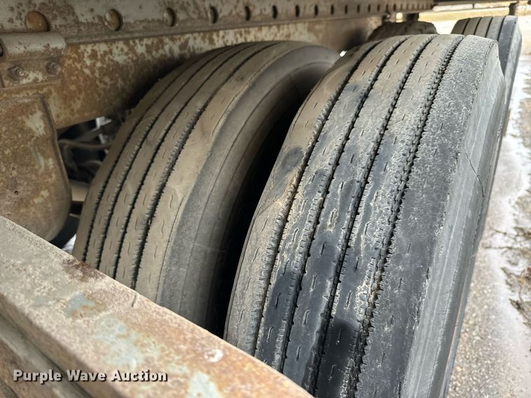 image for item NI9716 1989 Great Dane 7111TW 48 dry van trailer