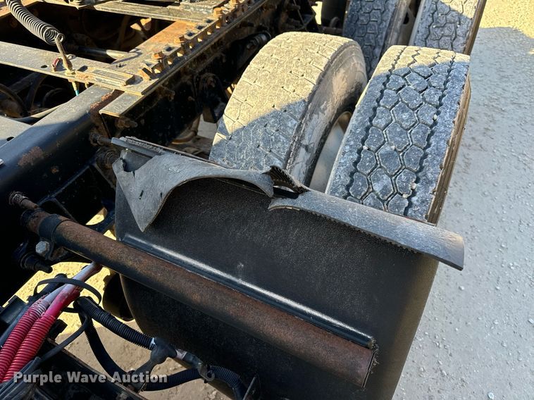 image for item NM9193 2012 International TranStar 8600 semi truck