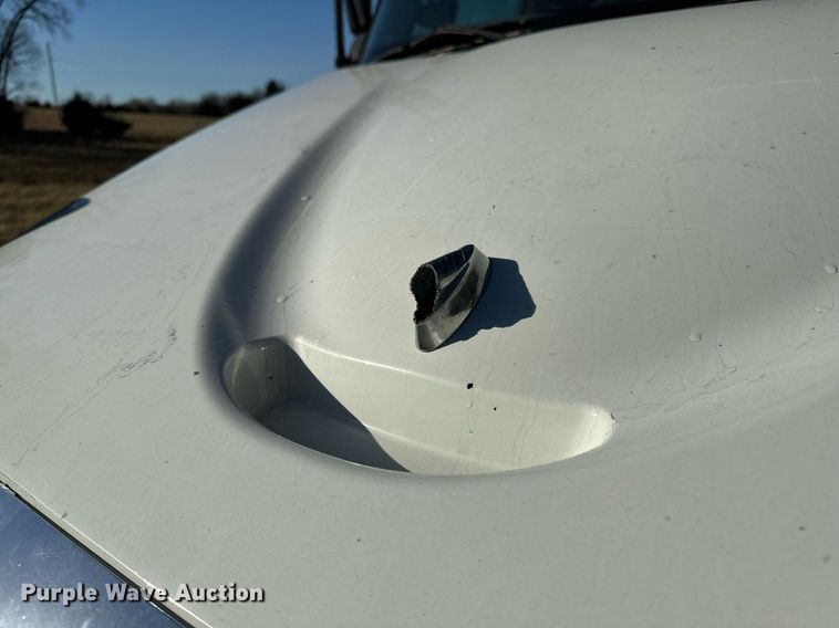 image for item NM9193 2012 International TranStar 8600 semi truck