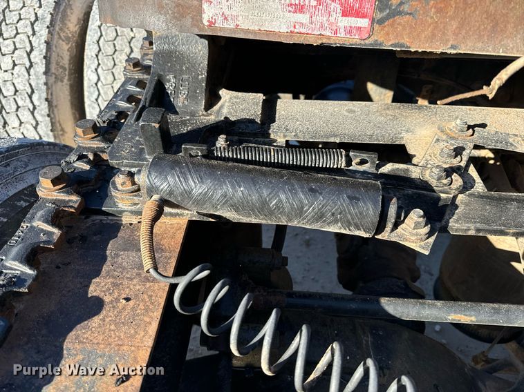 image for item NM9193 2012 International TranStar 8600 semi truck