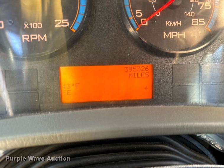 image for item NM9193 2012 International TranStar 8600 semi truck