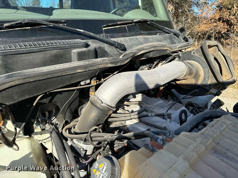 image for item NM9193 2012 International TranStar 8600 semi truck