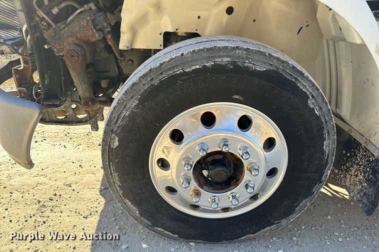 image for item NM9193 2012 International TranStar 8600 semi truck