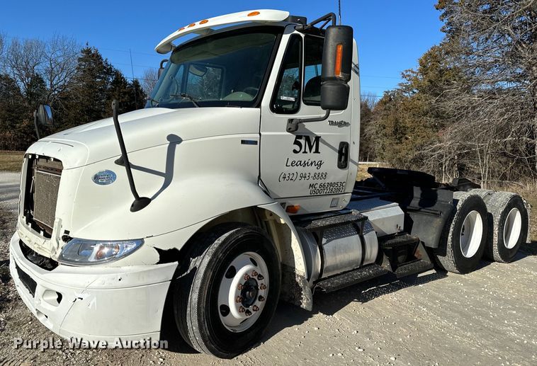 image for item NM9194 2011 International TranStar 8600 semi truck