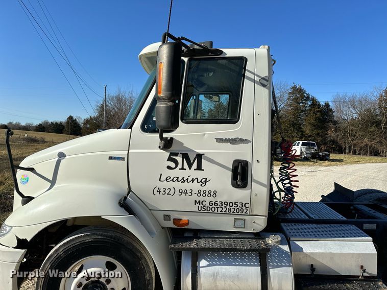 image for item NM9194 2011 International TranStar 8600 semi truck