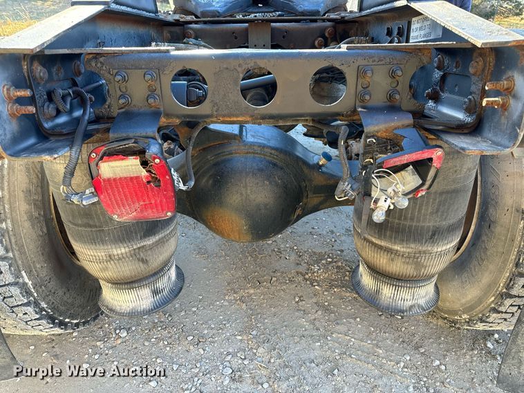 image for item NM9194 2011 International TranStar 8600 semi truck