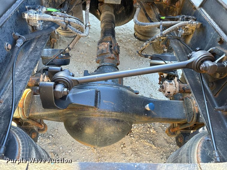 image for item NM9194 2011 International TranStar 8600 semi truck