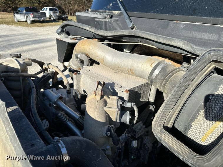 image for item NM9194 2011 International TranStar 8600 semi truck