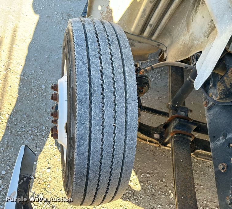 image for item NM9194 2011 International TranStar 8600 semi truck