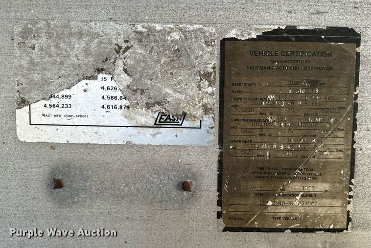 image for item NM9209 1998 East end dump trailer