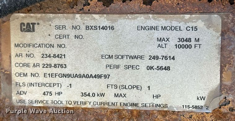 image for item NS9175 2005 Kenworth T600 semi truck