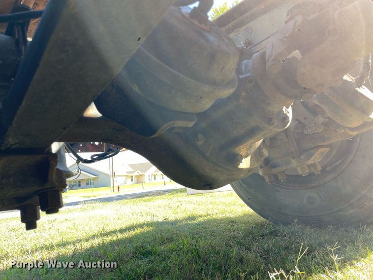 image for item NX9772 2006 Freightliner Columbia semi truck