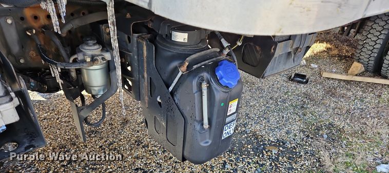 image for item NZ9129 2017 Izuzu NPR  refrigerated truck