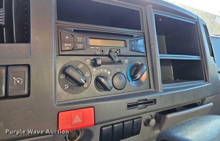 image for item NZ9129 2017 Izuzu NPR  refrigerated truck