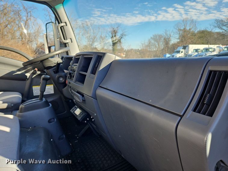 image for item NZ9129 2017 Izuzu NPR  refrigerated truck