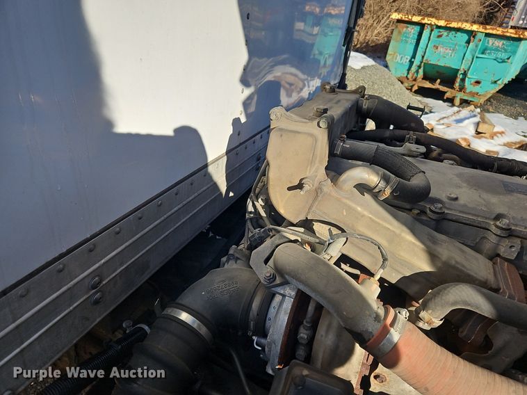 image for item NZ9129 2017 Izuzu NPR  refrigerated truck