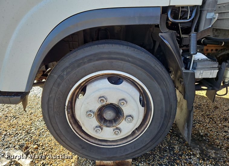 image for item NZ9129 2017 Izuzu NPR  refrigerated truck