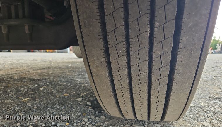 image for item NZ9131 2019 Kenworth  T680 semi truck