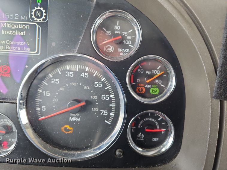 image for item NZ9132 2019 Kenworth  T680  semi truck