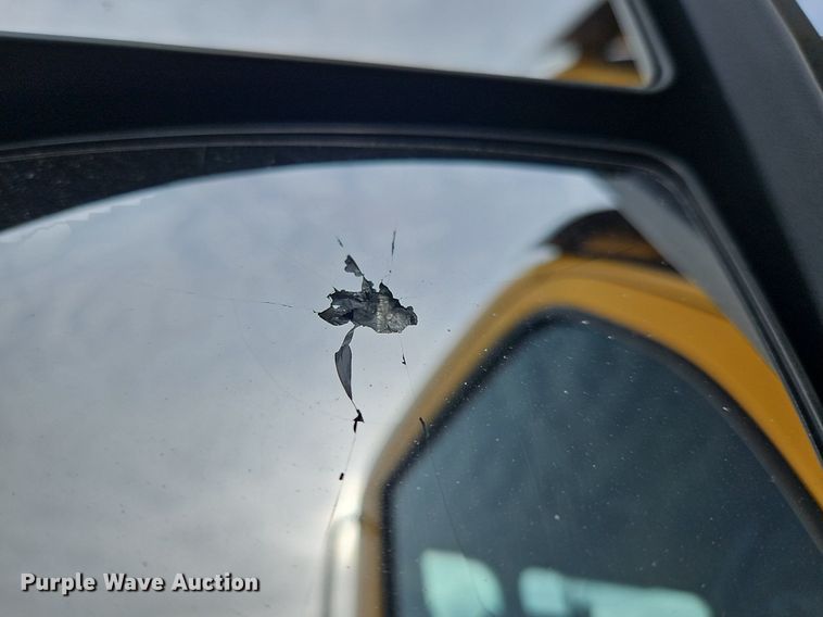 image for item NZ9132 2019 Kenworth  T680  semi truck