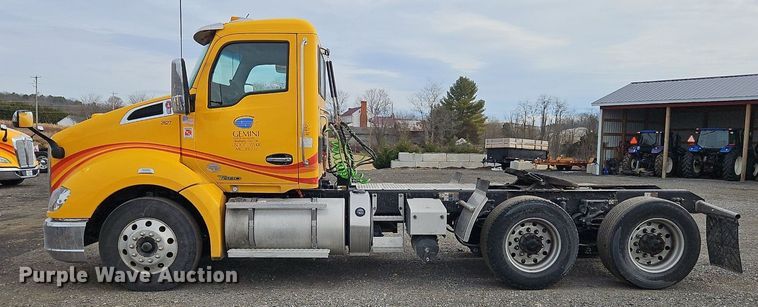 image for item NZ9133 2019 Kenworth  T680 semi truck