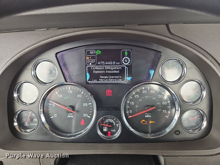 image for item NZ9133 2019 Kenworth  T680 semi truck