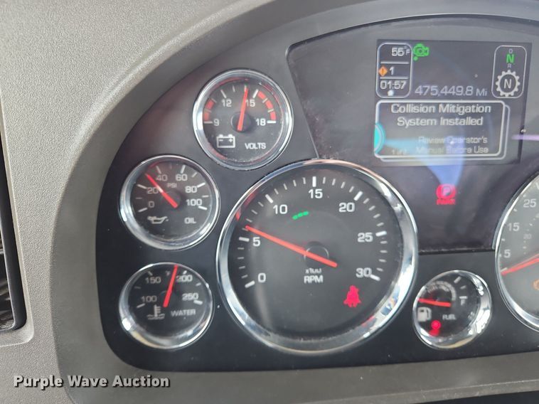 image for item NZ9133 2019 Kenworth  T680 semi truck