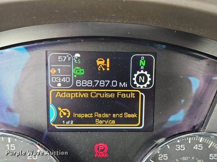 image for item NZ9135 2019 Kenworth  T680 semi truck