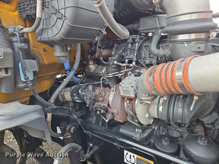 image for item NZ9135 2019 Kenworth  T680 semi truck