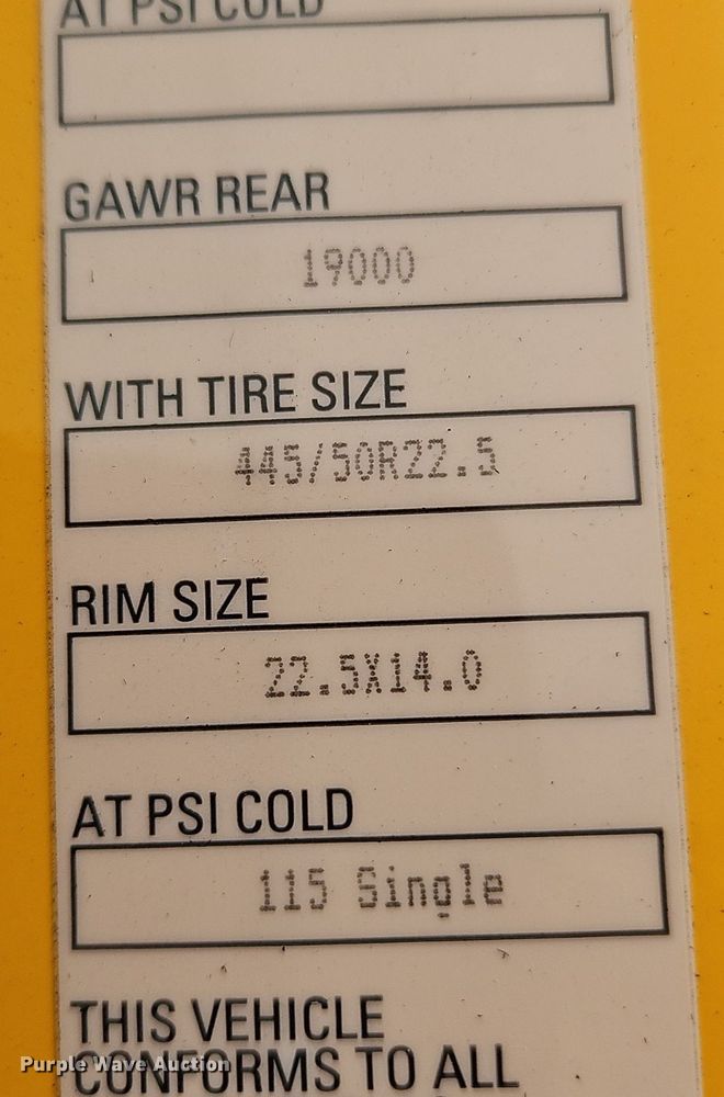 image for item NZ9135 2019 Kenworth  T680 semi truck