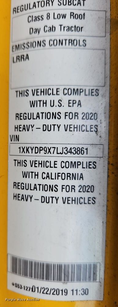 image for item NZ9137 2020 Kenworth  T680 semi truck