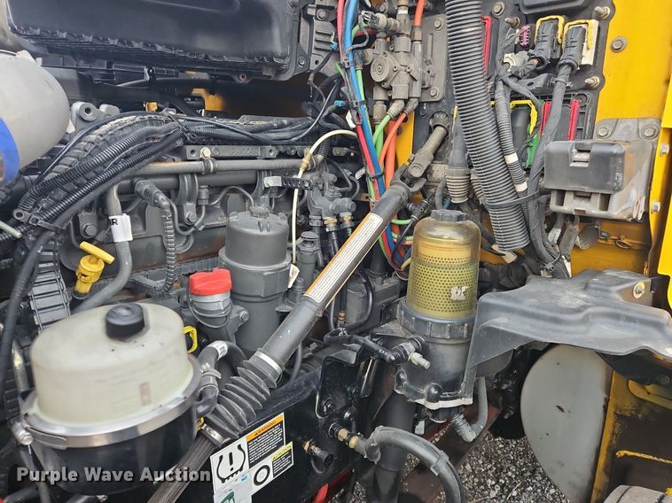 image for item NZ9139 2020 Kenworth T680 semi truck