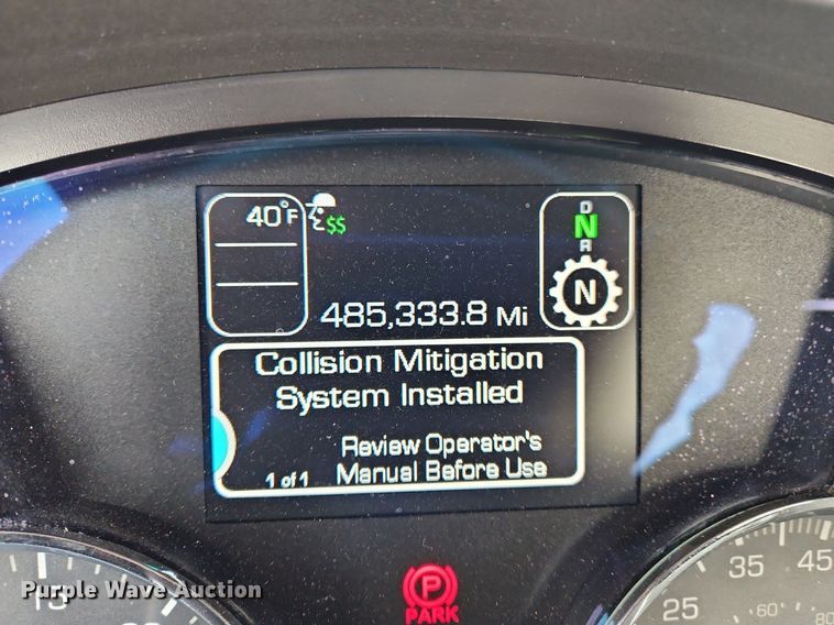 image for item NZ9142 2019 Kenworth  T680 semi truck