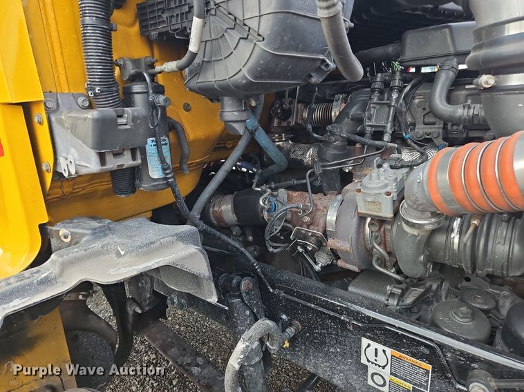 image for item NZ9142 2019 Kenworth  T680 semi truck