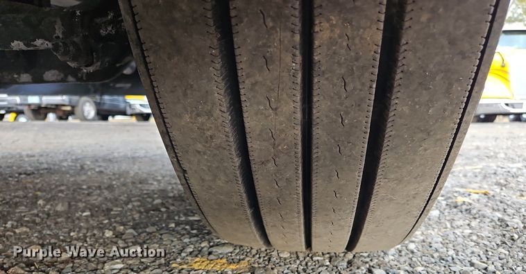 image for item NZ9142 2019 Kenworth  T680 semi truck